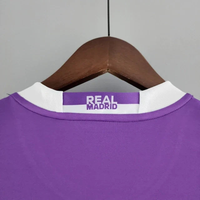 Camisa Retrô Real Madrid II Away Adidas 2016/17 Masculino Roxo - Rezenha 10 FC