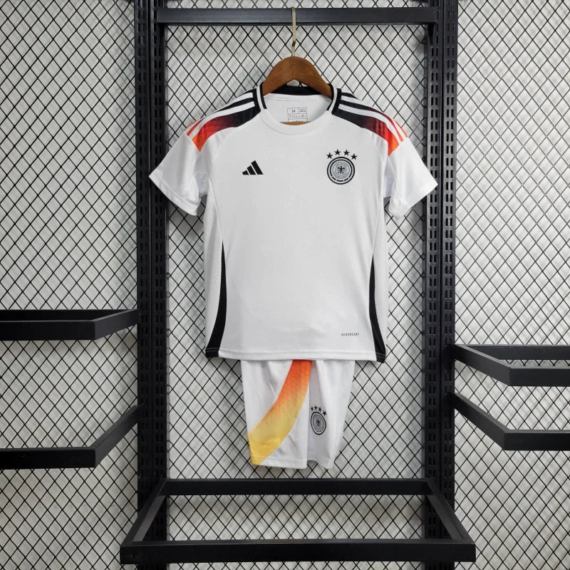 Conjunto Infantil Alemanha Home Adidas Torcedor 24/25 - Rezenha 10 FC
