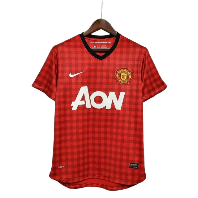 Camisa Manchester United Retrô 2012/2013 Vermelha Xadrez - Nike - Rezenha 10 FC