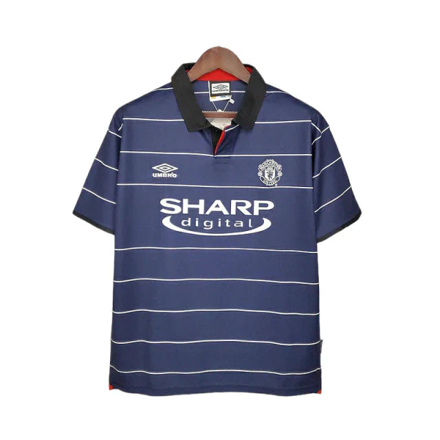 Camisa Manchester United Retrô 1999/2000 Azul - Umbro - Rezenha 10 FC