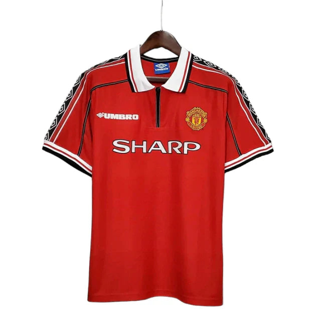 Camisa Manchester United Retrô 1998/1999 Vermelha - Umbro - Rezenha 10 FC
